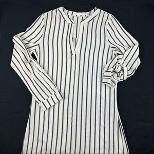 Mind Code Tunic Shirt Womens Small White Black Striped Vneck Roll Tab Sleeve